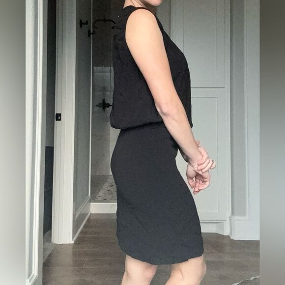 Sandro Black Blouson Open Back Dress Size EU 1 US 4 - Picture 3 of 9